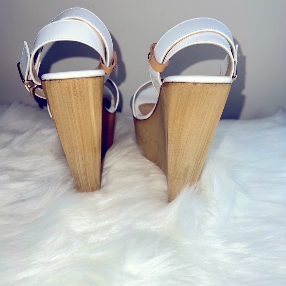 Steve Madden - Picture 4 of 8